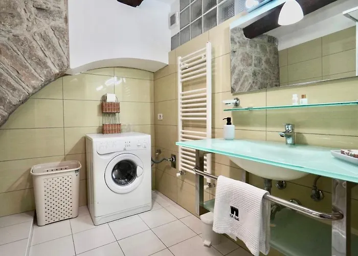 Ch & Privateparking - Corso 18 Agosto - Apartment *